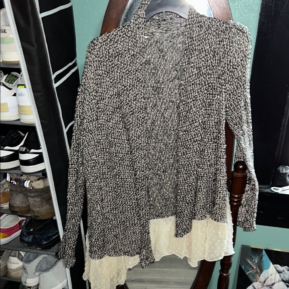 Women's Black and White Sweater Cardigan